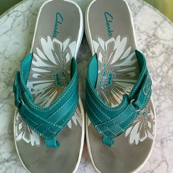 Clark’s Teal Sandals - Picture 8 of 8